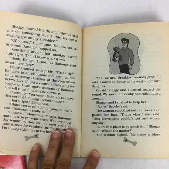 Scooby Doo and You The Case of the Living Doll Four Scholastic Book Bundle - Picture 12 of 16